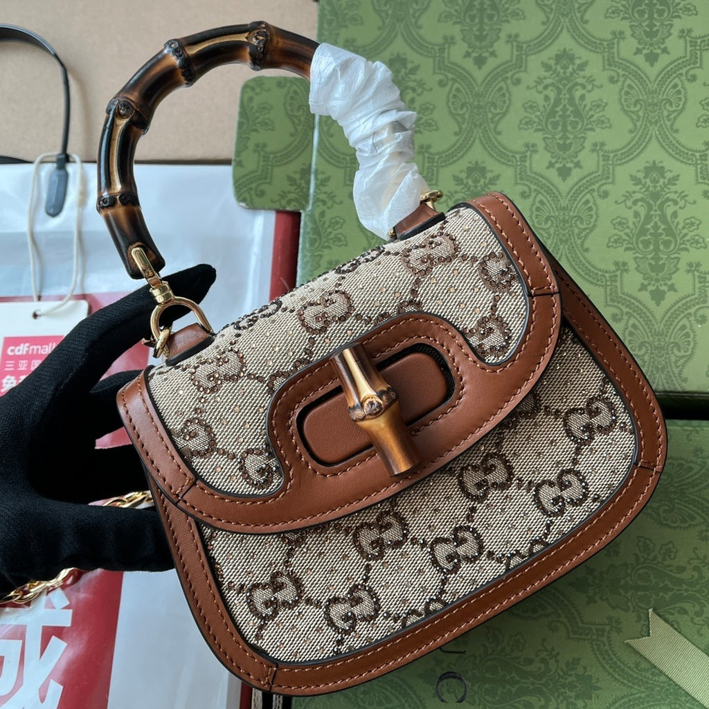 Gucci crossbody bag
