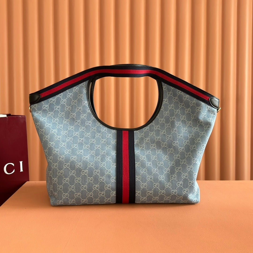 Gucci crossbody bag
