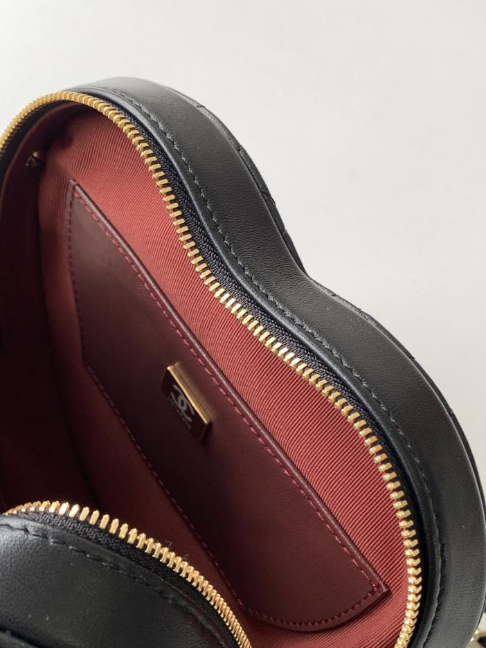 Serie d’amore primaverili ed estive di Chanel