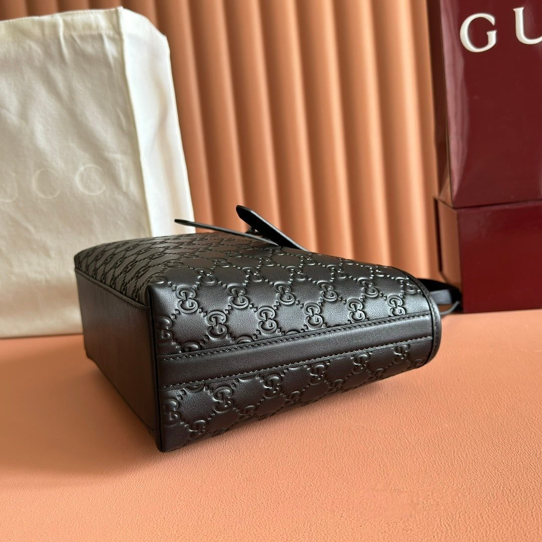 Gucci crossbody bag